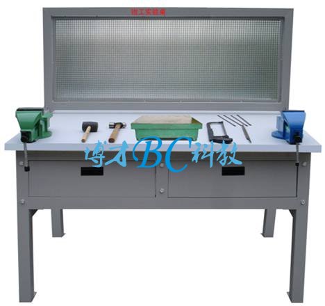BC-2型  鉗工實驗室設備